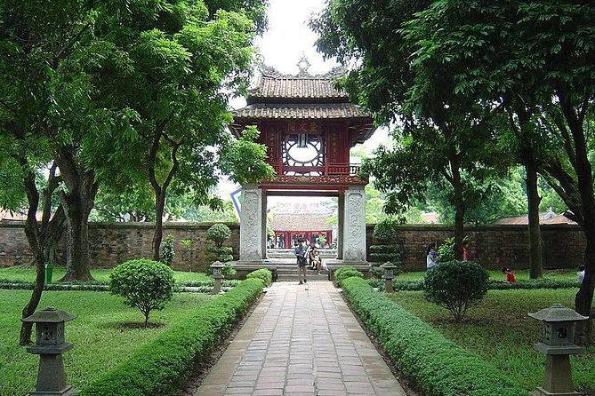 Full-day Private Hanoi Sightseeing Tailored on request - A Vietnamese lunch in the middle of the day