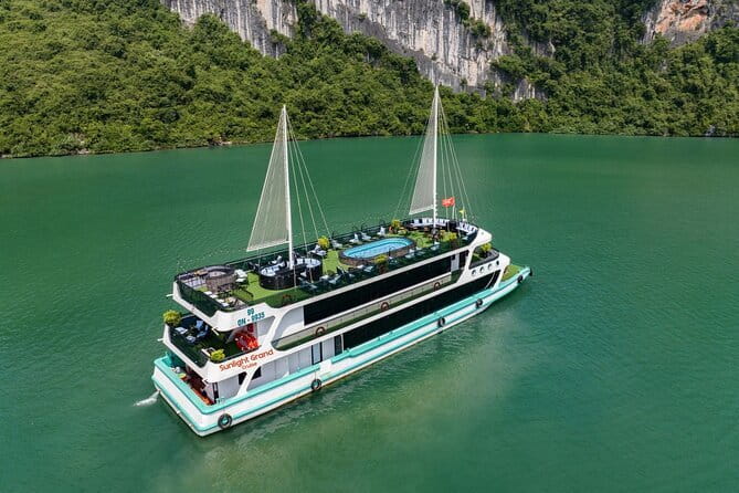 Full Day Private Tour in Halong with Lunch - Cave time and the optional activity balance