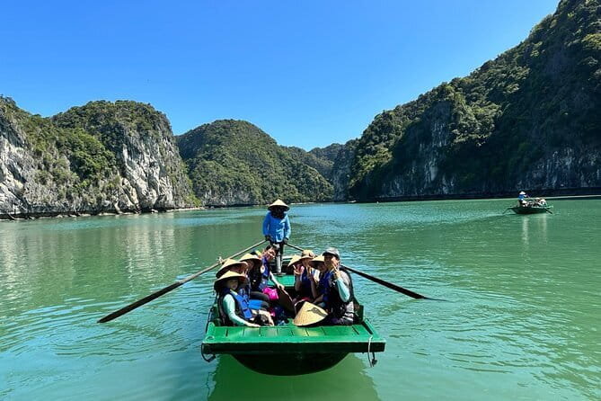 Full Day Private Tour in Halong with Lunch - Leaving Hanoi by highway limousine