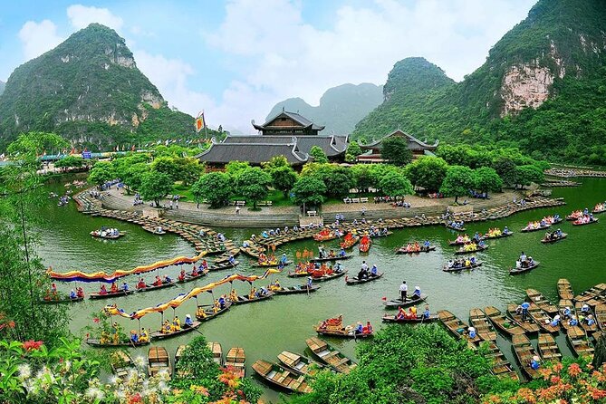 Full Day Private Tour of Ninh Binh with Limousine - Bai Dinh Pagoda and its enormous scale