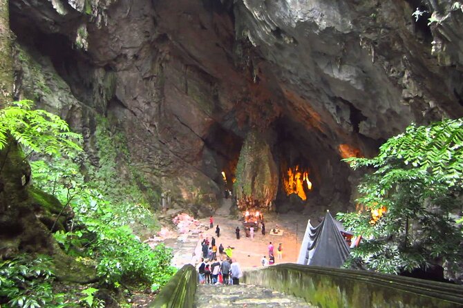Full Day Tour to Perfume Pagoda with Traditional Boat Ride - What the $39.18 price really covers