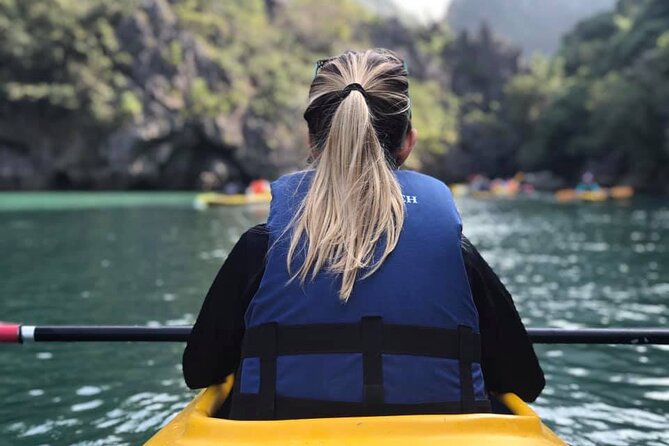 Full Day Trip to Lan Ha Bay with Kayaking in less tourist Areas - Kayaking through Dark and Light Caves