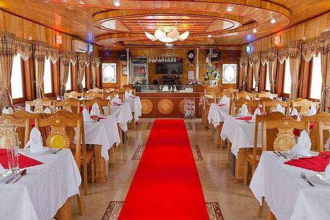 Group Halong Bay Day Cruise Including Hotel Transfers from Hanoi - Kayaking and the important inclusion question