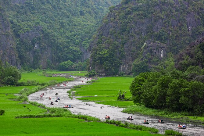 Guided Full Day Ninh Binh Small Group Tour by Limousine - Hoa Lu and the first capital of Vietnam
