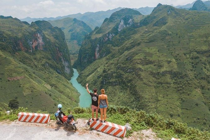 Ha Giang Loop 4 nights 3 days - Homestays, meals and the pace of the road