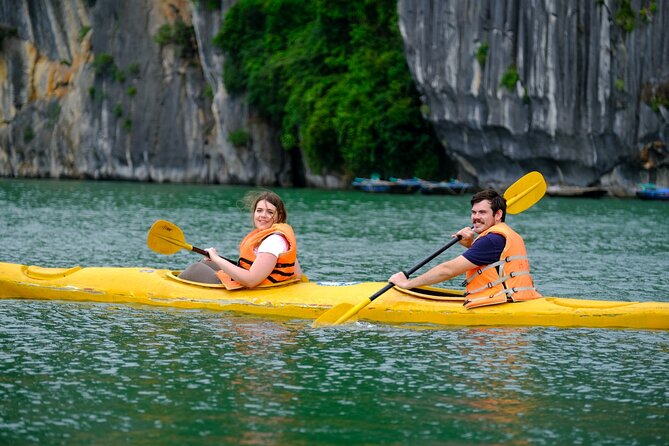 Ha Long Bay Cruise Day Tour-Cave, Kayaking,Ti top island & Lunch - Cruising among Ha Long Bay’s limestone towers