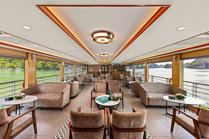 Ha Long Bay Luxury Cruise 1 Day - Hang Luon offers the day’s most active choice