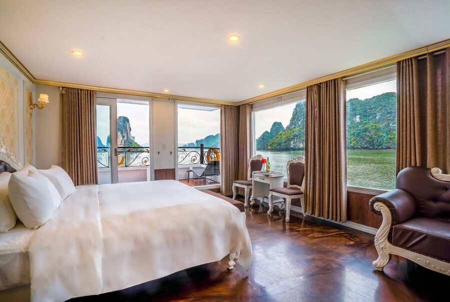 Ha Long Bay: Luxury Cruise 2-Day With All Activities & Guide - Tai Chi and the walk through Surprising Cave