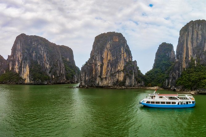 Ha Long Bay Six Hours Trip Kayaking & Swimming on Beach - 8:00 pickup and the road to Tuan Chau Island
