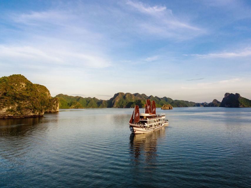 Ha Long & Lan Ha Bays: 2-Day Cruise with Meals & Kayaking - Who should book this cruise