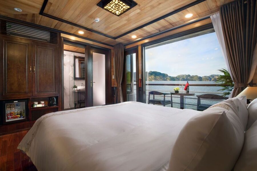 Ha Long & Lan Ha Bays: 2-Day Cruise with Meals & Kayaking - Cooking, sunset, and dinner on board