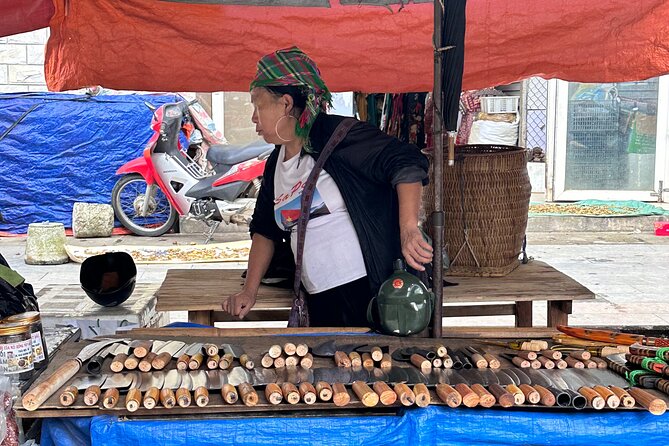 Ha Noi Car Transfer to Sapa or Vice Versa - Comfort for couples and small private groups