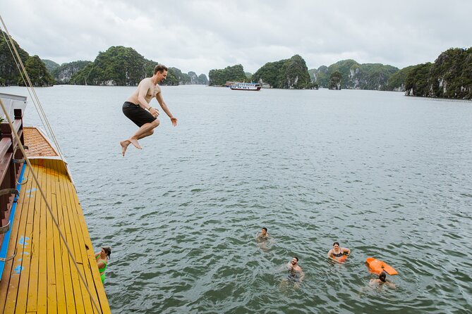 Ha Noi - Cat ba island - Lan Ha Bay - Kayaking 1 Day - Group Size, Communication, and Organization