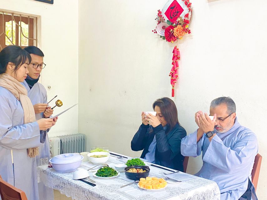 Ha Noi - Half-day Mindfulness meditation retreat - A grateful vegetarian meal at noon