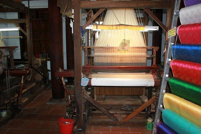 Ha Noi: Van Phuc Silk Weaving Half-day Tour - Why Van Phuc makes a useful Hanoi side trip