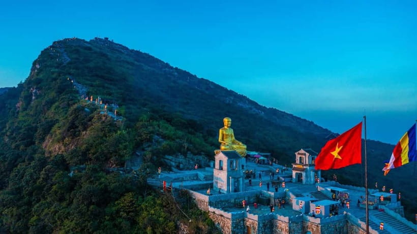 Ha Noi: Yen Tu Mountain - UNESCO Cultural Heritage Day Tour - Moon Lake, folk music, and Lang Nuong village