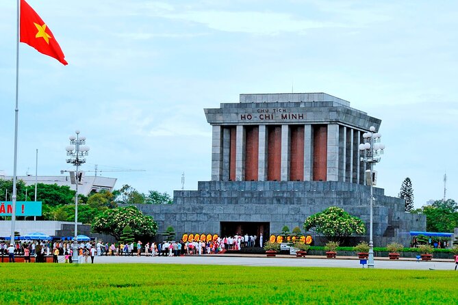 Half City Tour in Ha Noi - Temple of Literature: Vietnam’s first university