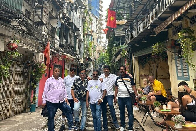 Half-Day Hanoi Highlights and Train Street Experience - A fast introduction to Hanoi’s landmarks