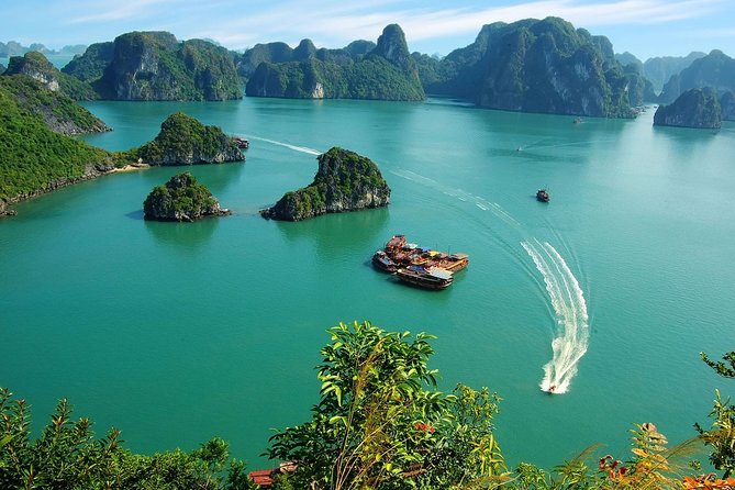 Halong 2 days 1 night with Cozy Classic Cruise from Hanoi - The Hanoi pickup and three-and-a-half-hour road trip