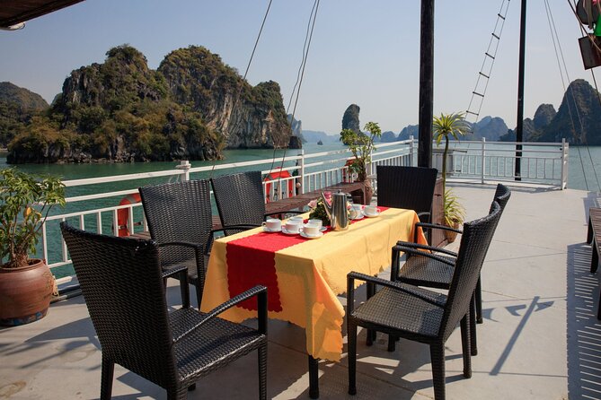 Halong 6 hours Boat tour with Cave, Kayak, lunch, transfer high-way from Hanoi - Is $14.40 good value?