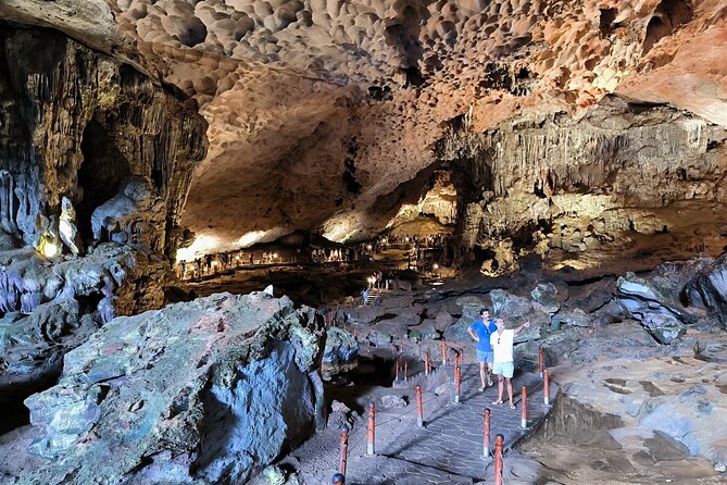 Halong & Bai Tu Long Luxury Day Tour - Fishing village & Kayak - Thien Canh Son Cave and its stone formations