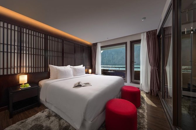 Halong Bay 2 Days 1 Night Cruise - Surprise Cave, the Main Morning Visit