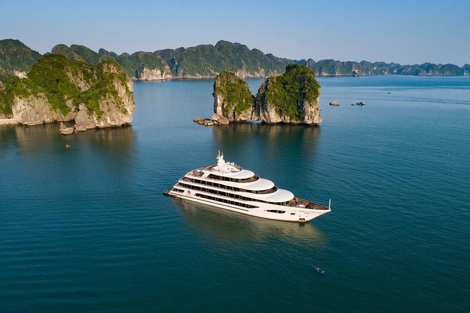 Halong Bay 2 Days 1 Night Cruise - Titop Island and the View from the Summit