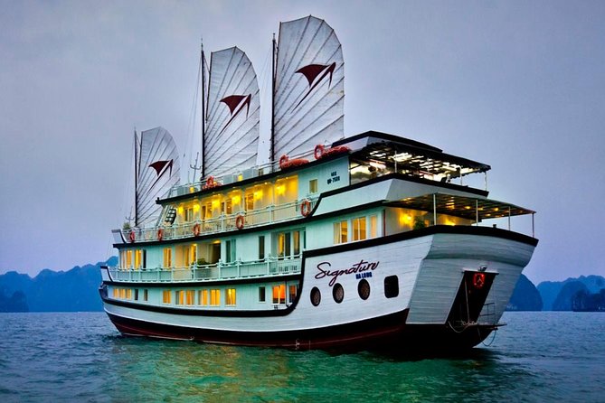 Halong Bay 2 Days-1 Night with 5 Star included transfer & pick up - A French-style cabin with a proper bathtub