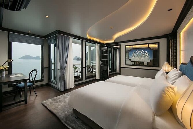 Halong Bay 2D1N Cruise Tour, Full Meals, Caves, Kayak &Transfer - Checkout and the cruise back to shore
