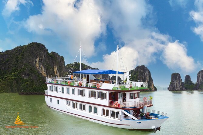 Halong Bay and Lan Ha Bay 2 Days 1 Night with Sunlight Premium - Swimming from the boat is not the same as a beach stop