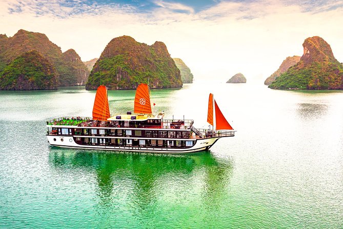 Halong Bay Cruise 2 days 1 night from Hanoi included transfer - The early morning choice on day two