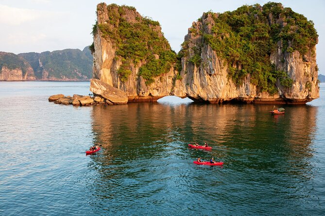 Halong Bay Cruise 2 days 1 night from Hanoi included transfer - Leaving Hanoi’s Old Quarter around 8:00 am