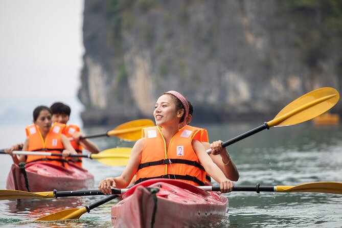 Halong Bay Cruise 3D2N - Kayaking Explorer & Round-trip transfer from Hanoi - What the $279.90 price covers