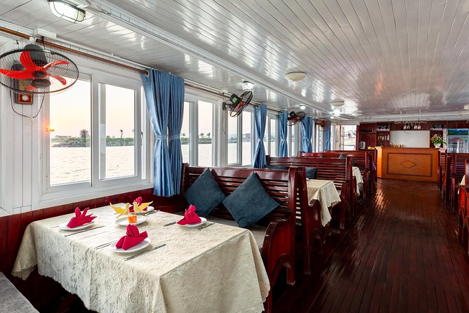Halong Bay Cruise Day Trip: Titop island, Surprise cave, Swimming, Kayaking - What the $30 price really covers