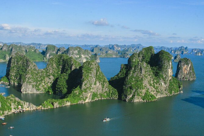 Halong Bay Cruise Luxury 1 Day Tour - What the guide and staff add