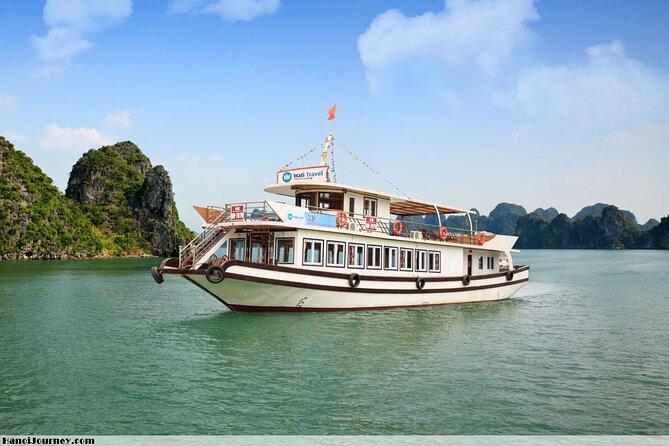 Halong Bay Cruise Luxury Full Day Tours - Caves, islands, and the day’s main stops