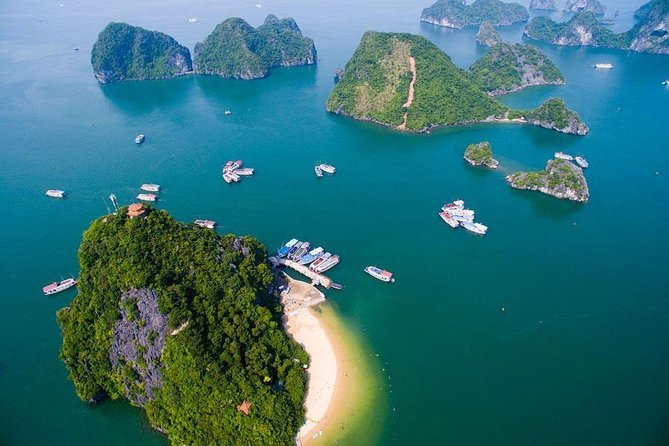 Halong Bay Cruise With Cave, Kayaking, Swimming - Buffet Lunch - Walking through Sung Sot Cave