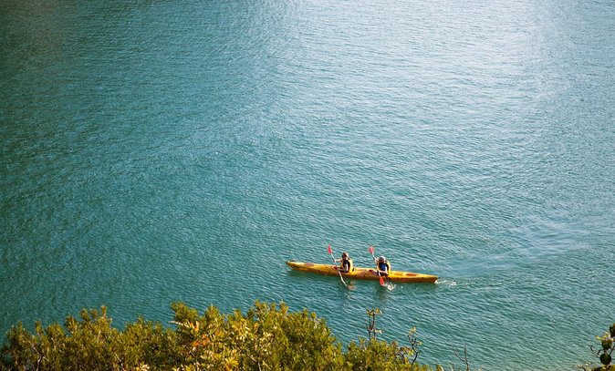 Halong bay Deluxe Cruise 2D/1N: Kayaking, swimming, Titop island & surprise cave - Day 2: early morning, pearl farm, and kayaking