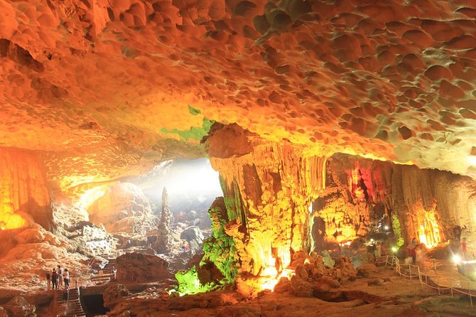 Halong bay Full Day Cruise trip: kayaking, surprise cave, titop island, lunch - Climbing Titop Island for the view