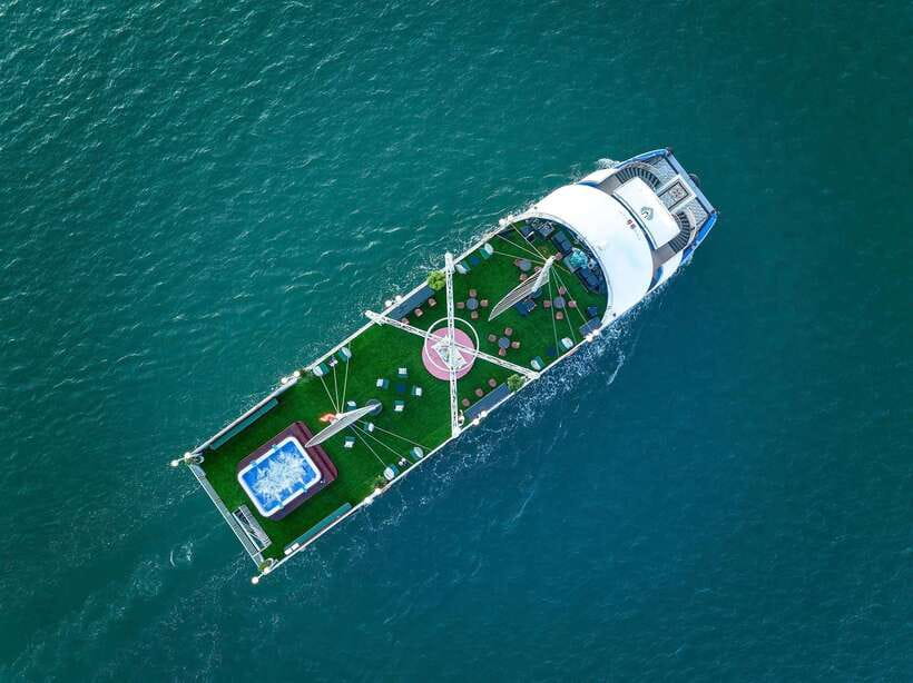 Halong Bay Luxury Cruise: Kayak&Swim,Cave, Party BEST SELLER - Key points at a glance
