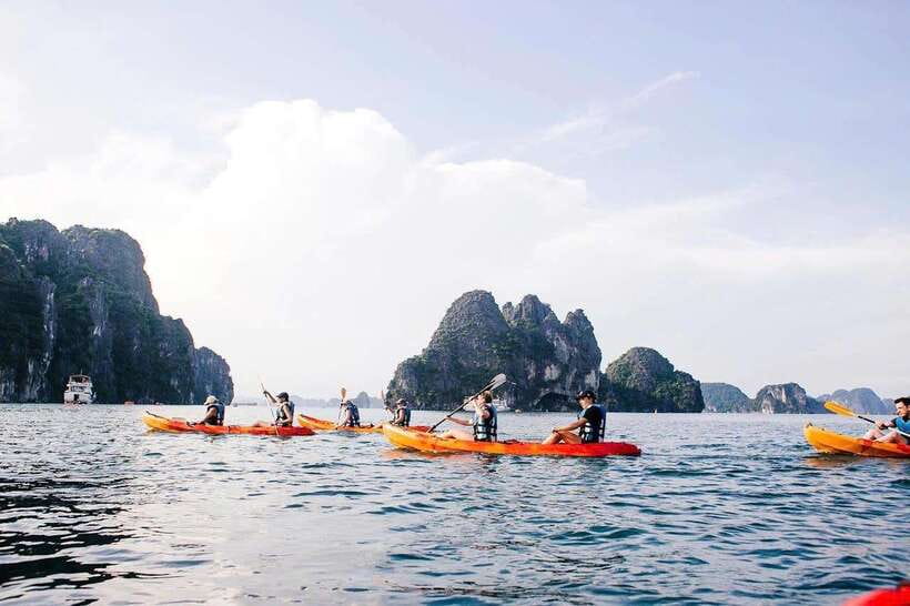 Halong Bay Luxury Cruise: Kayak&Swim,Cave, Party BEST SELLER - Jacuzzi, towels, and the return to the harbor