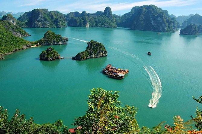 Halong Bay Luxury Cruise one day Tours - Leaving Hanoi for Tuan Chau Harbor