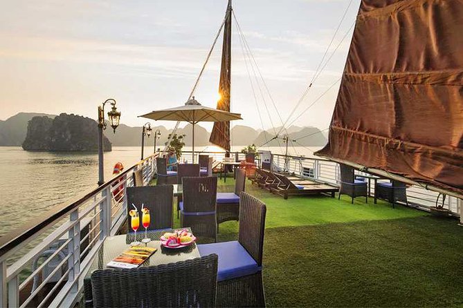 Halong Bay Tours 2 Days 1 Night on 5 Star Cruise (BEST CHOICE) - Why two days works better than a rushed bay visit
