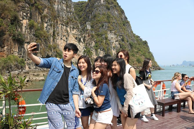 Halong Day Tour: Islands, Cave, Kayak. Lunch. Transfers - Hon Ga Choi and Dinh Huong Islet