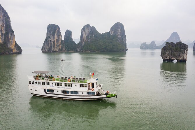 Halong Fantasea Cruises - 3 Days 2 Nights Tour From Hanoi - Day three: an early start and final cave time