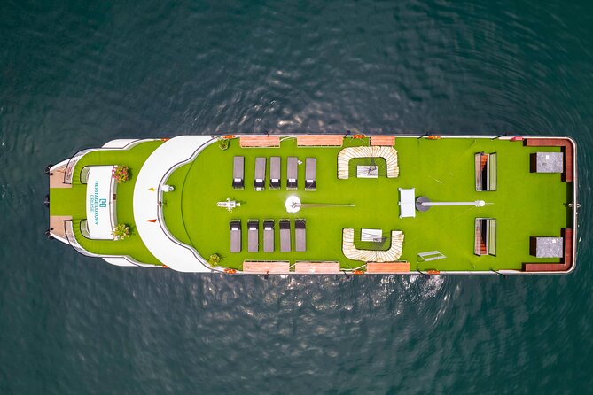 Halong Heritage Luxury Day Cruise-Buffet lunch&Limousine transfer - The limousine ride from Hanoi to Tuan Chau