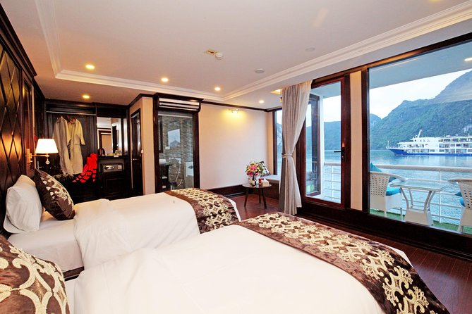 Halong - LanHa Bay with 3.5star La Pinta Cruise 3days/2nights - Cabins, meals, and service on La Pinta