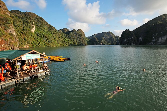 Halong - LanHa Bay with 3.5star La Pinta Cruise 3days/2nights - What $357.95 buys you