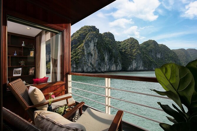 Halong Pandora 5 Star Cruise 2D1N-All Inclusive, cave, transfer - The road back to Hanoi
