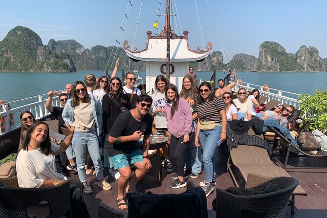Halong Royal Palace Cruise 2 days - Lunch among Ha Long Bay’s limestone islands